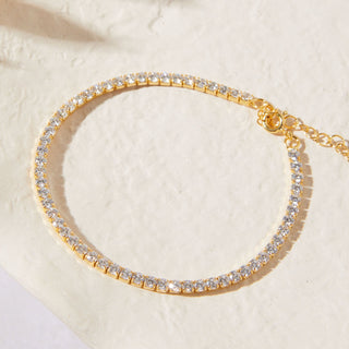 Signature Tennis Bracelet in Gold