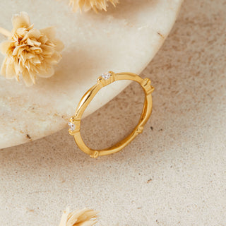 Gold Wave Stackable Ring